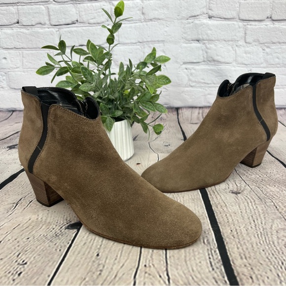 Aquatalia Famous Suede Ankle Boots Block Heel Booties Brown Sz 10 - Picture 11 of 16